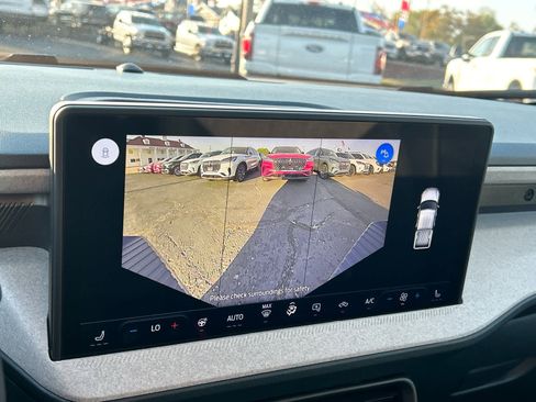 New 2025 Ford Maverick XLT w/ XLT Luxury Package image 29