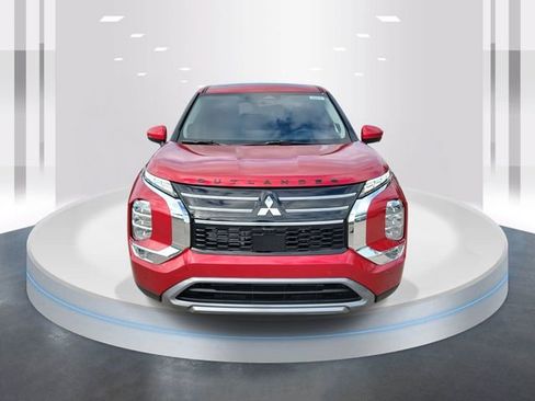 New 2026 Mitsubishi Outlander SE FWD image 2