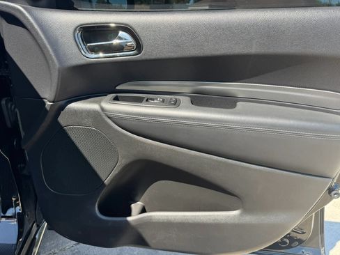 Used 2019 Dodge Durango R/T w/ Blacktop Package AWD/4WD image 21