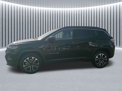 Used 2024 Jeep Compass Limited w/ Sun and Sound Group image 6