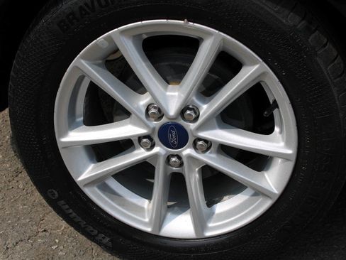 Used 2016 Ford Focus SE image 39