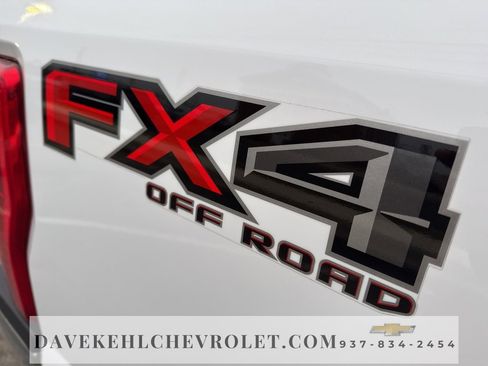 Used 2019 Ford F250 Lariat w/ Chrome Package image 41