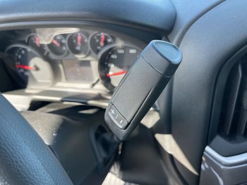 New 2024 GMC Sierra 2500 Pro w/ Convenience Package AWD/4WD image 15