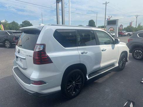 Used 2020 Lexus GX 460 Premium image 4