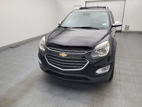 Used 2017 Chevrolet Equinox Premier w/ Enhanced Convenience Package AWD/4WD image 15