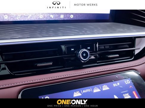 New 2027 INFINITI QX80 Autograph w/ Premium Cargo Package AWD/4WD image 27