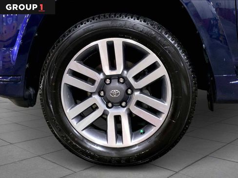 Used 2022 Toyota 4Runner TRD Sport w/ Technology Package image 10