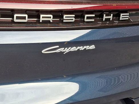 New 2026 Porsche Cayenne E-Hybrid image 25