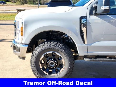 New 2026 Ford F250 XLT w/ Tremor Off-Road Package image 9