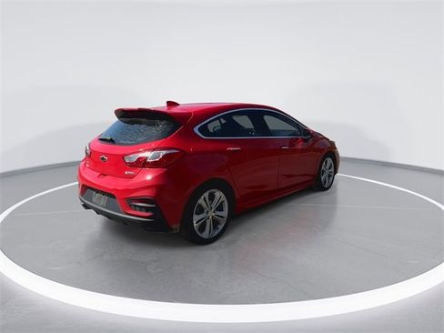 Used 2017 Chevrolet Cruze Premier image 11