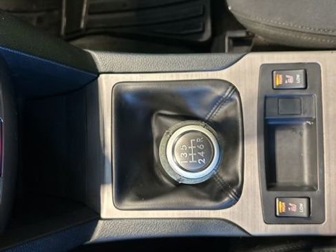 Used 2013 Subaru Outback 2.5i Premium image 16