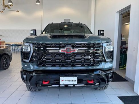 New 2026 Chevrolet Silverado 2500 ZR2 AWD/4WD image 28