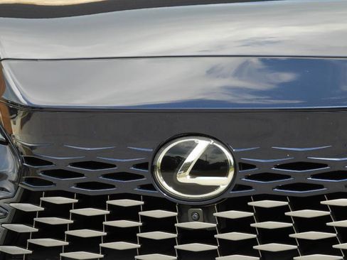 Used 2023 Lexus RX 350 Premium w/ Cold Area Package FWD image 4
