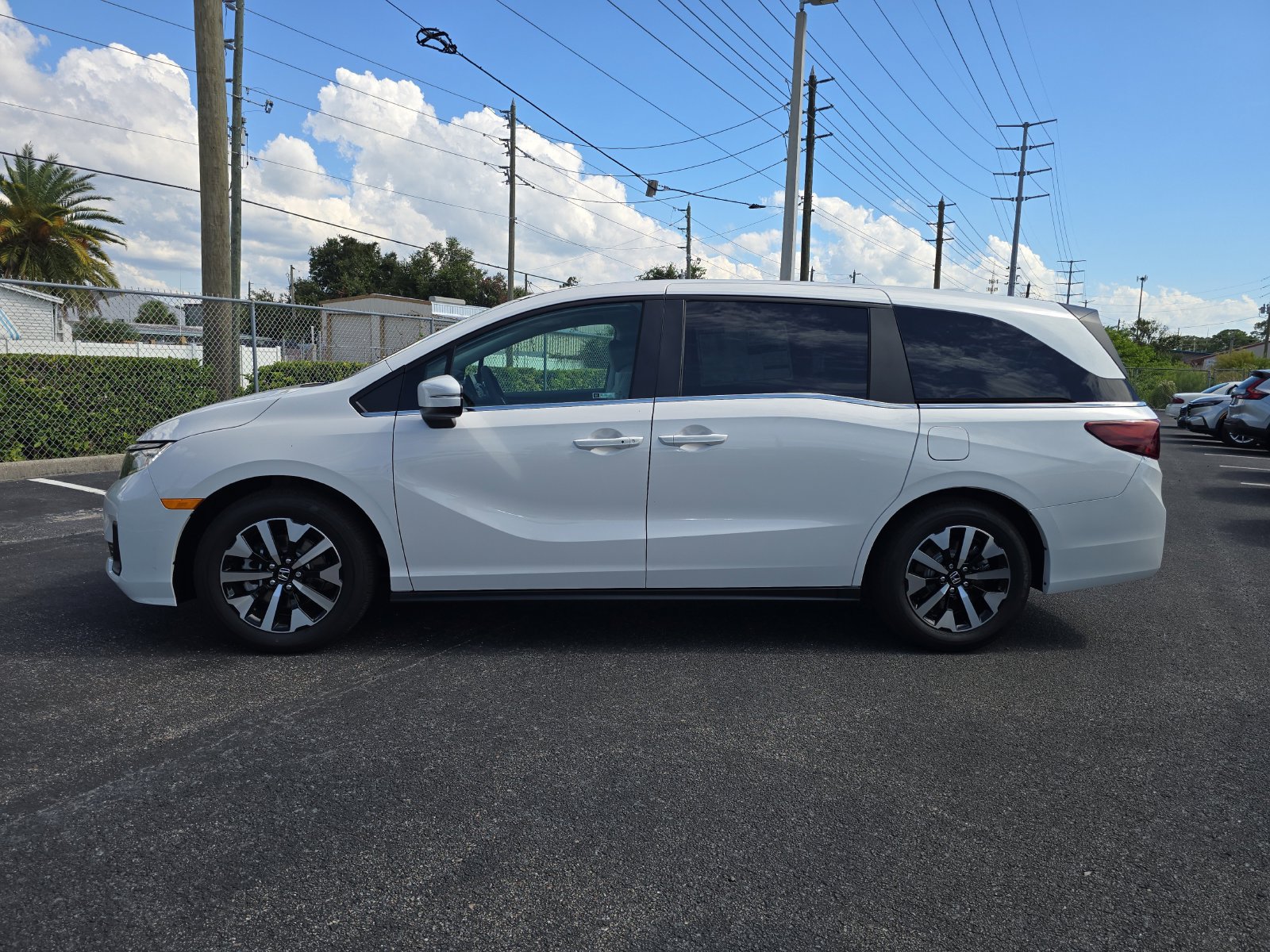New 2026 Honda Odyssey EX-L image 6