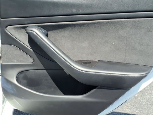Used 2021 Tesla Model 3 Long Range AWD/4WD image 13