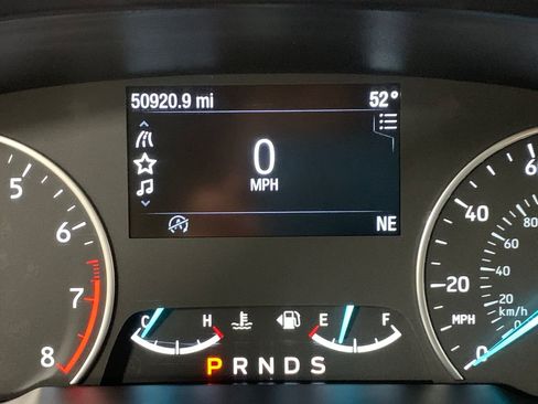 Used 2021 Ford EcoSport SE image 28