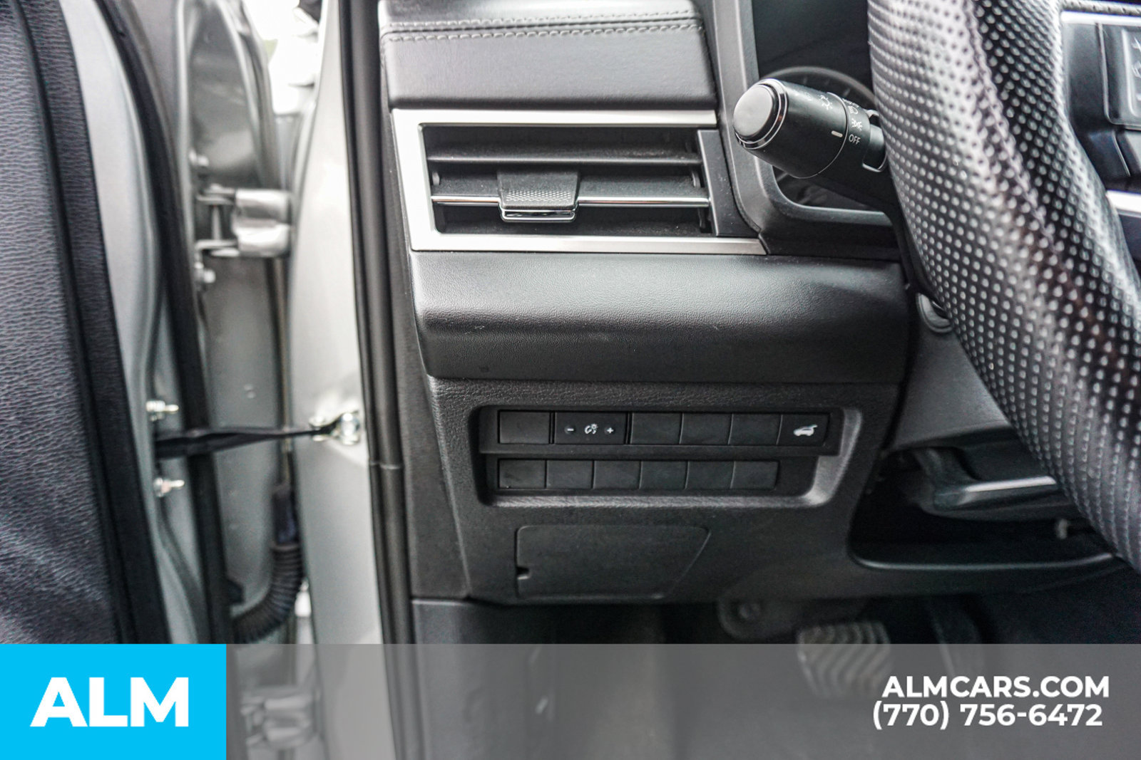 Used 2024 Mitsubishi Outlander SE FWD image 37