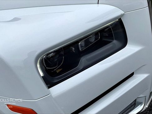 Certified 2022 Rolls-Royce Cullinan image 25