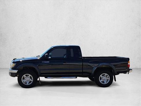 Used 2003 Toyota Tacoma PreRunner image 9