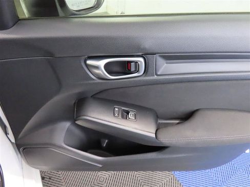 Used 2022 Honda Civic Sport image 29