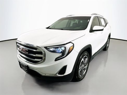 Used 2021 GMC Terrain SLT image 3