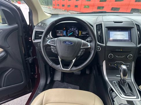 Used 2018 Ford Edge SEL w/ Equipment Group 201A FWD image 29