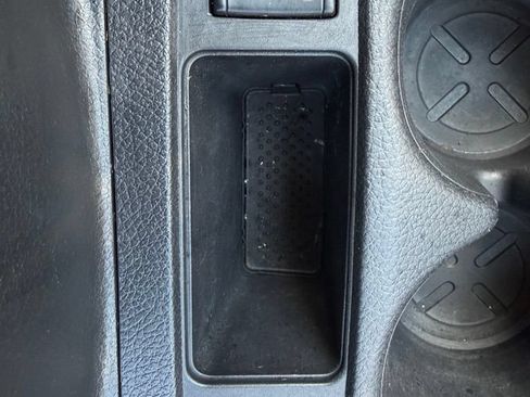 Used 2020 Nissan Rogue SV AWD/4WD image 5