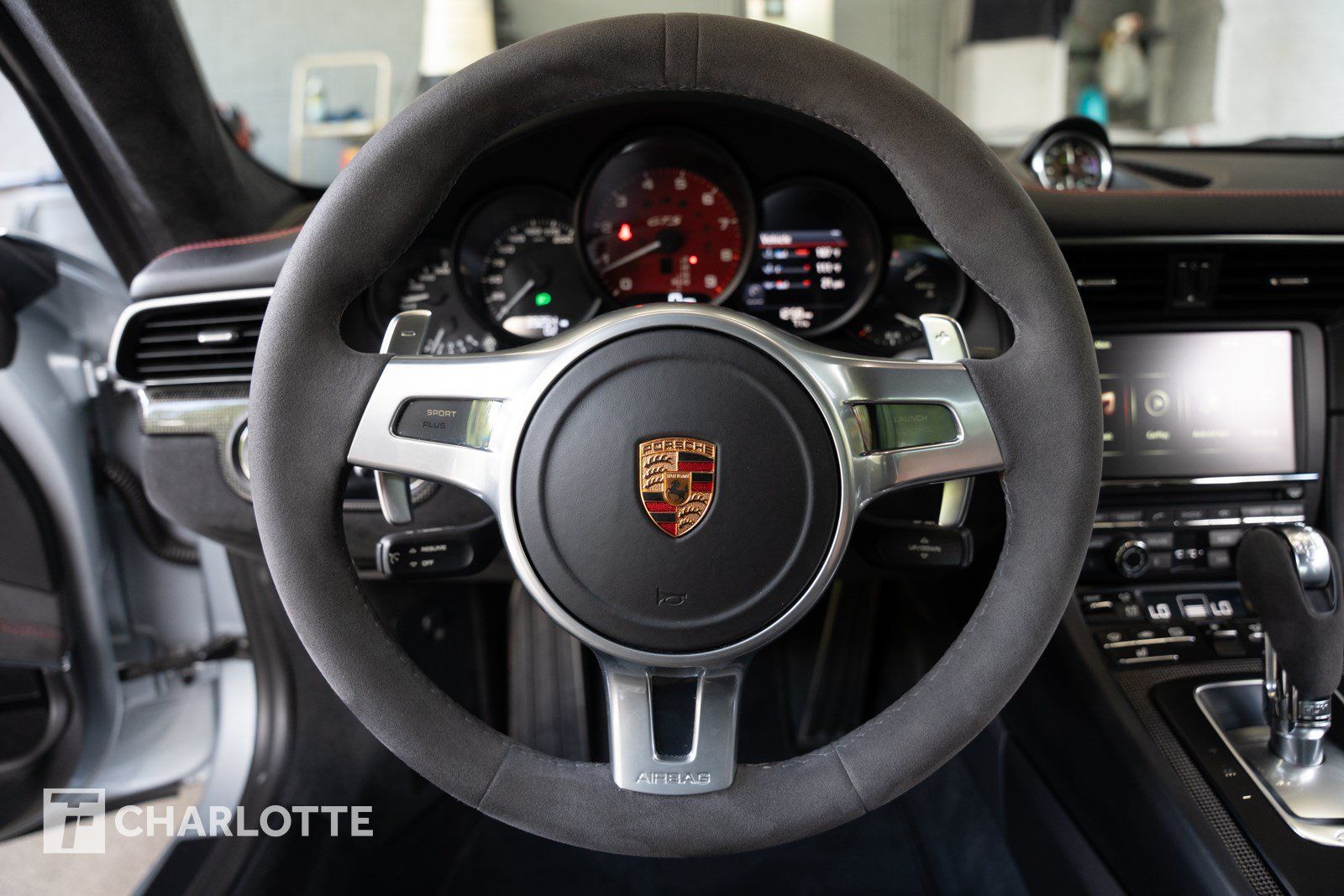 Used 2016 Porsche 911 Carrera GTS w/ GTS Interior Package RWD image 22