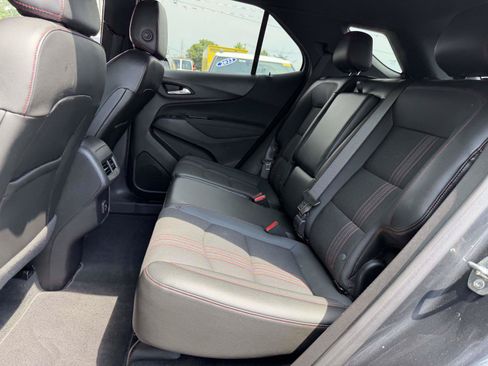 Certified 2023 Chevrolet Equinox RS AWD/4WD image 15