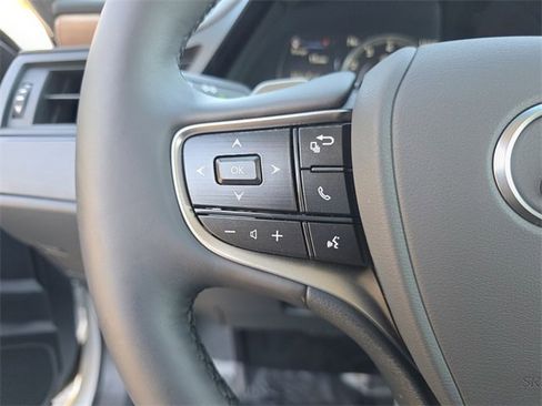 New 2025 Lexus ES 350 w/ Premium Package image 27