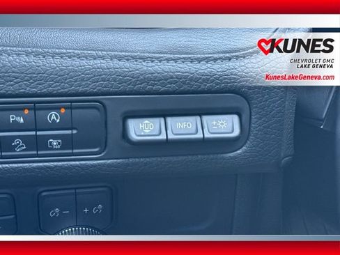 Used 2024 GMC Yukon Denali AWD/4WD image 52