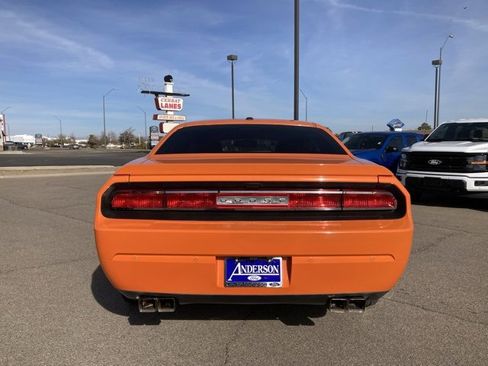 Used 2014 Dodge Challenger R/T image 7