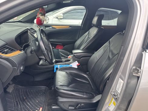 Used 2015 Lincoln MKC FWD w/ Equipment Group 101A Select image 11