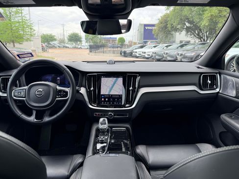 Certified 2024 Volvo V60 T8 Polestar image 14