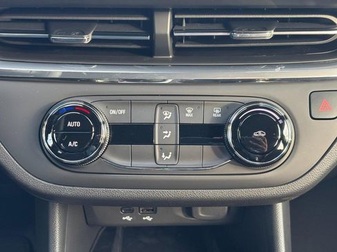 New 2026 Buick Envista Preferred w/ Convenience II Package image 14