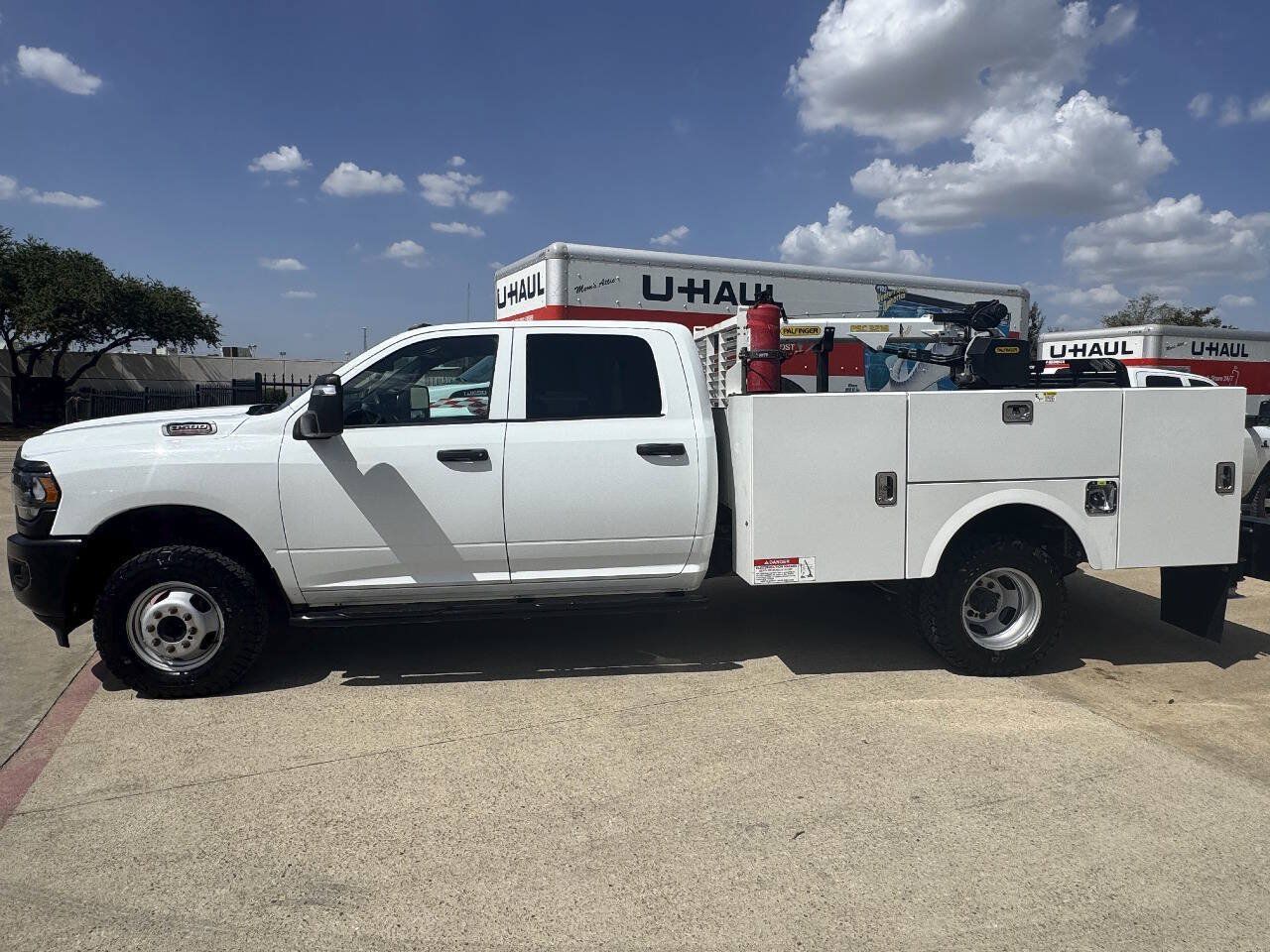 Used 2024 RAM 3500 Tradesman AWD/4WD image 4