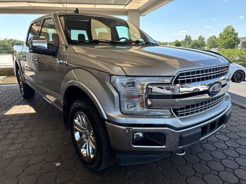 Used 2020 Ford F150 Lariat w/ Equipment Group 502A Luxury AWD/4WD image 4