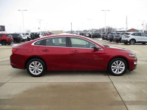 Used 2024 Chevrolet Malibu LT image 7