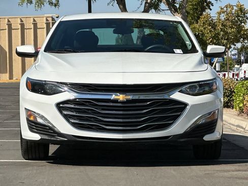 Used 2025 Chevrolet Malibu LT FWD image 11