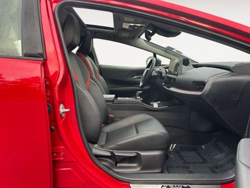 Used 2024 Toyota Prius Prime image 10