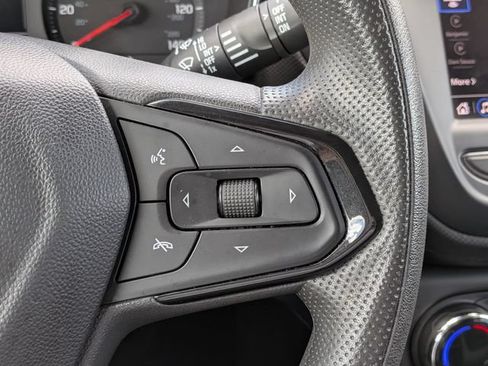 Used 2023 Chevrolet TrailBlazer LT FWD image 25