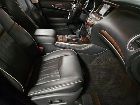 Used 2020 INFINITI QX60 Luxe w/ Sensory Package FWD image 22