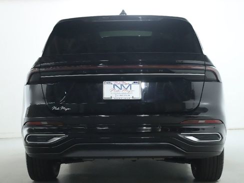 Used 2024 Lincoln Nautilus Reserve w/ Equipment Group 202A AWD/4WD image 45