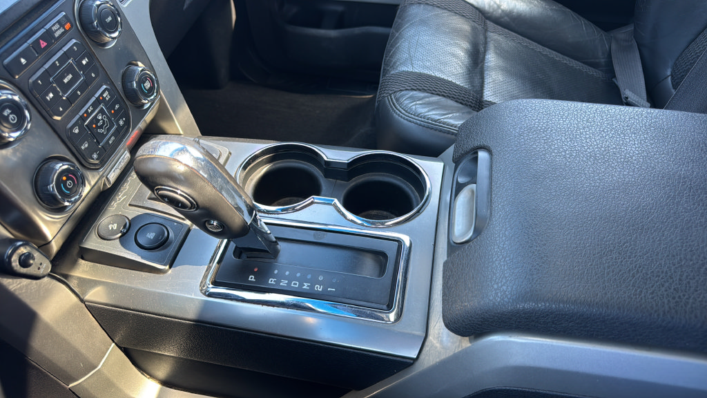 Used 2013 Ford F150 Raptor w/ Luxury Equipment Group AWD/4WD image 24
