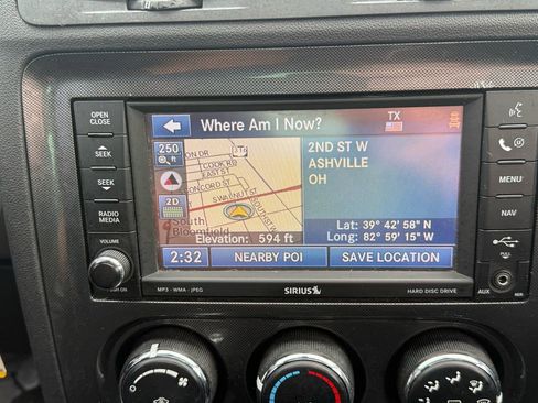 Used 2010 Dodge Challenger R/T image 15