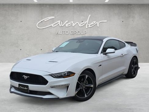 Used 2021 Ford Mustang Coupe RWD image 1