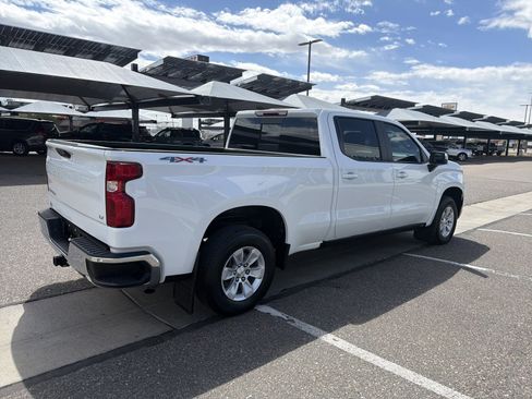 Used 2023 Chevrolet Silverado 1500 LT w/ Leather Package AWD/4WD image 5