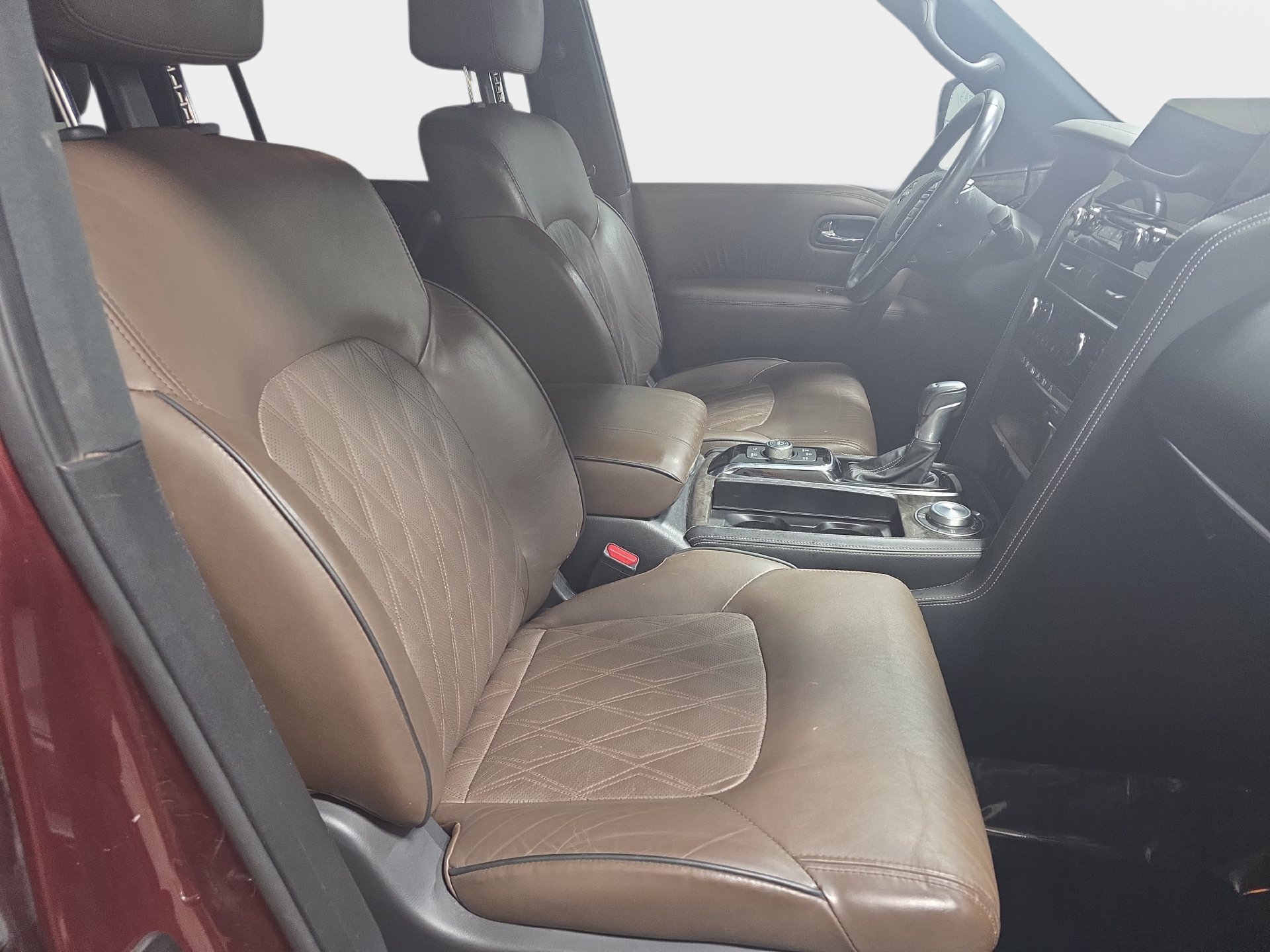 Used 2022 Nissan Armada Platinum w/ Captain's Chairs Package AWD/4WD image 10