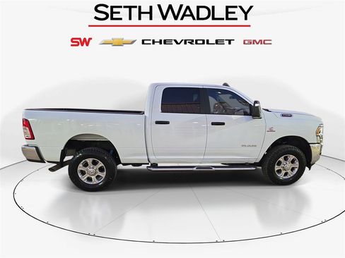 Used 2024 RAM 2500 Big Horn w/ Off Road Package image 8