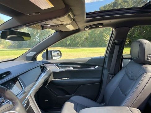 Certified 2025 Cadillac XT5 Premium Luxury image 14